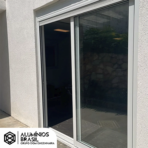 Fabricação de Portas Automáticas de Alumínio